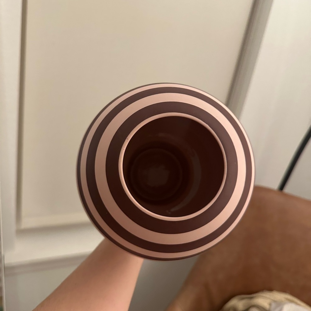 AYTM Striped Brown and pink vase - Picture 2 of 7